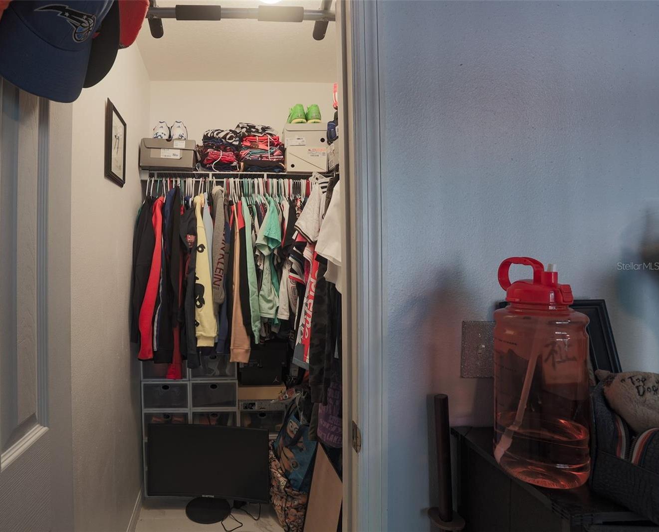Photo #33