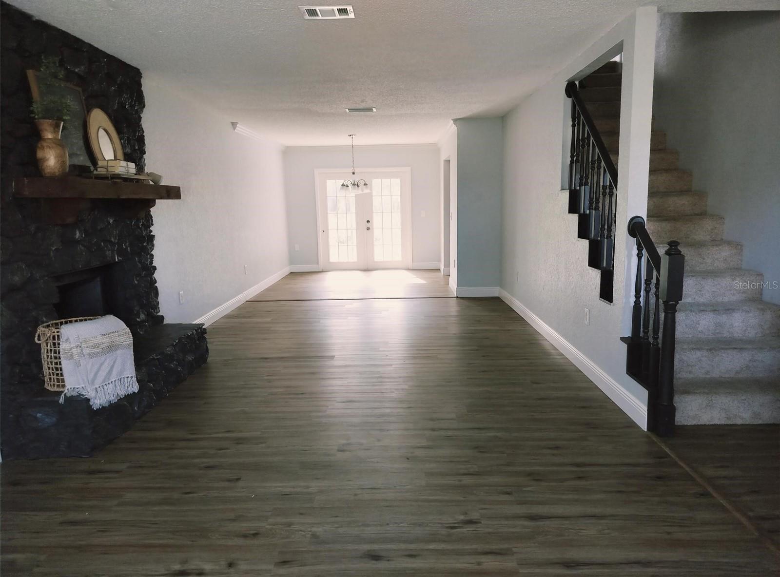 Photo #11