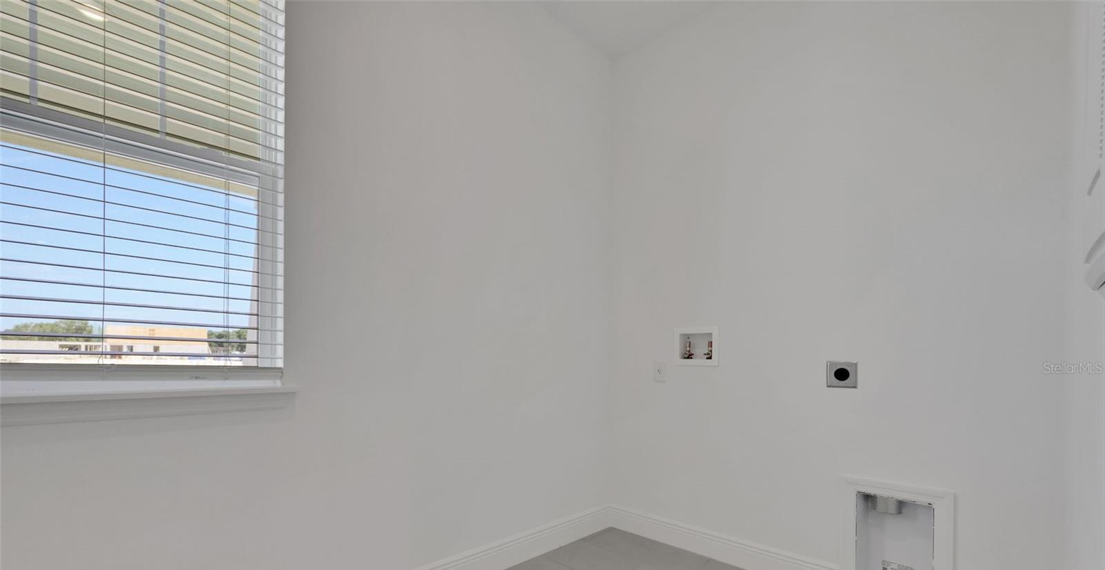 Photo #17
