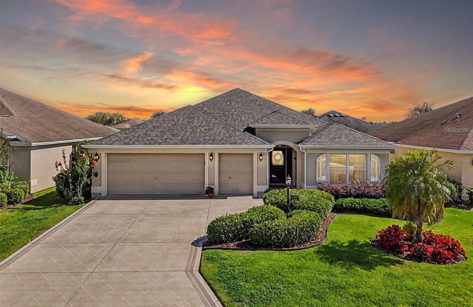 Photo one of 1304 Zombar Pl The Villages FL 32163 | MLS G5097052