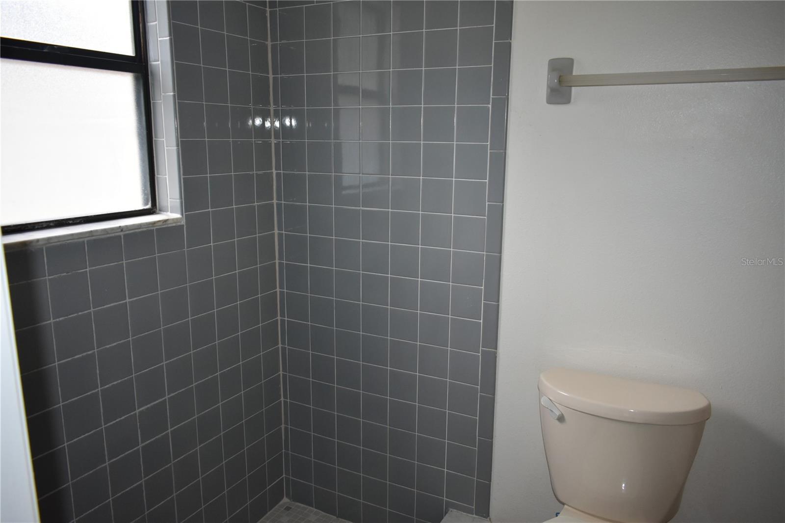 Photo #4