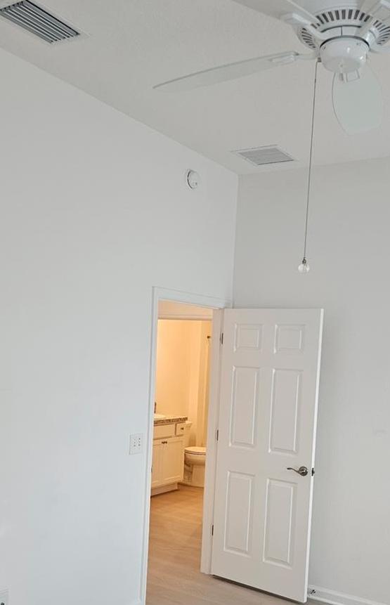 Photo #6