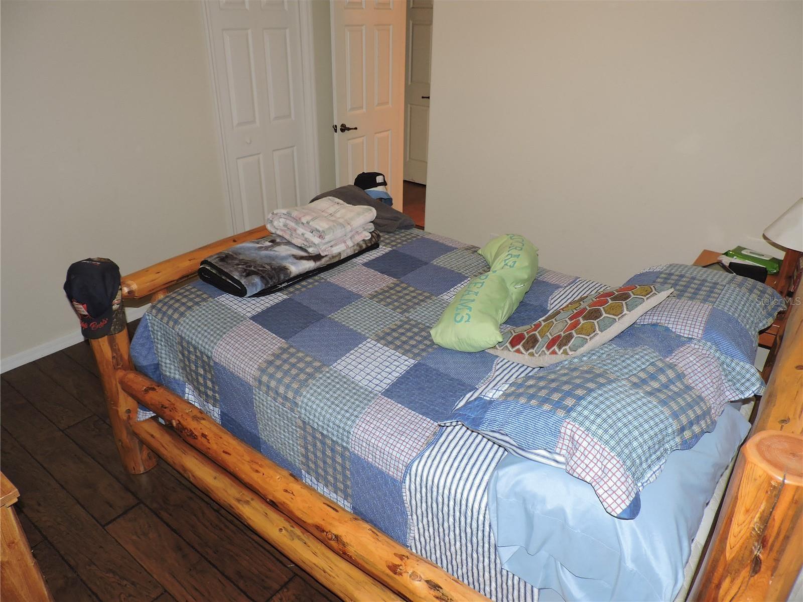 Photo #33