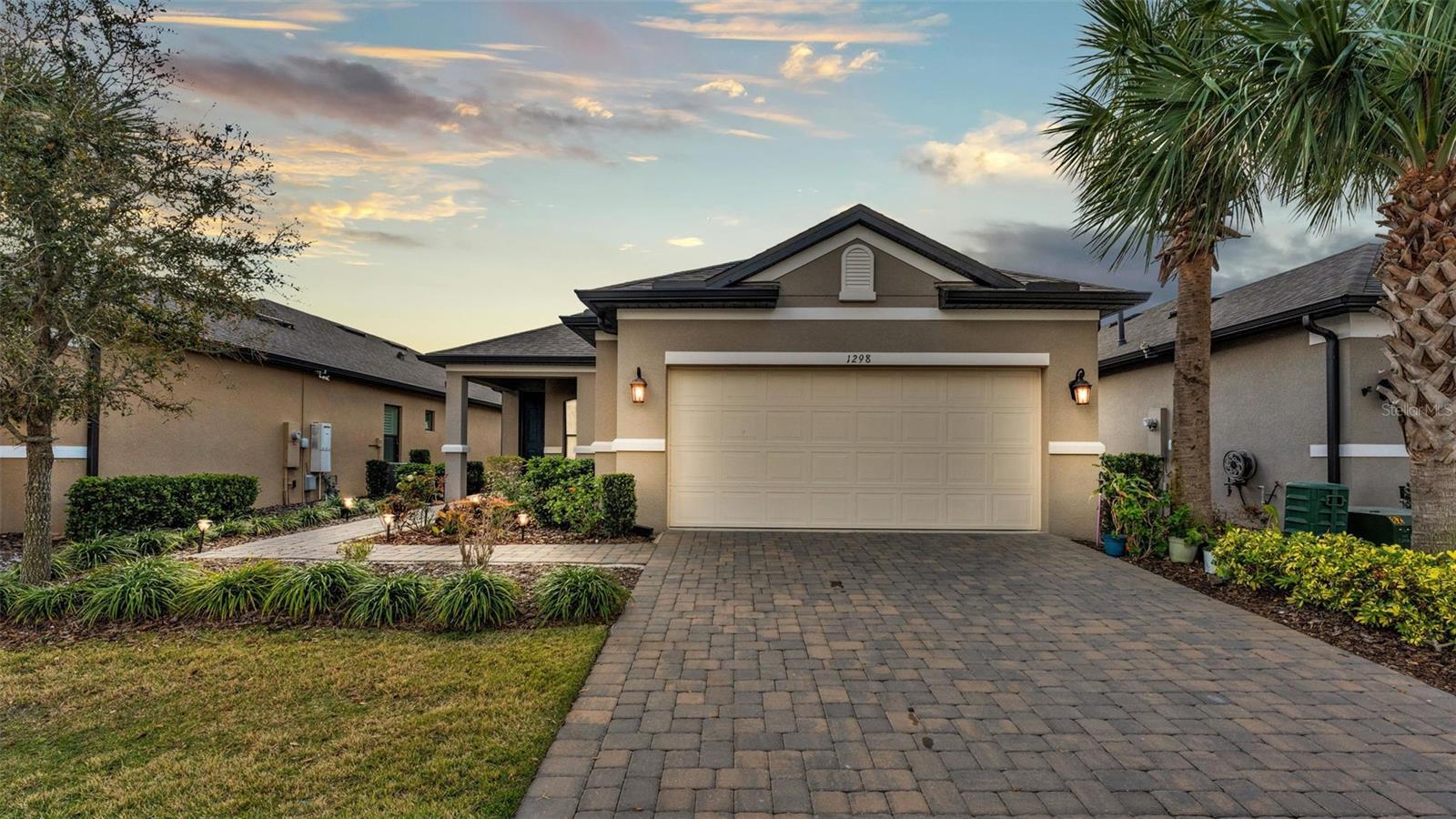 Photo one of 1298 Zeek Ridge St Clermont FL 34715 | MLS L4951283