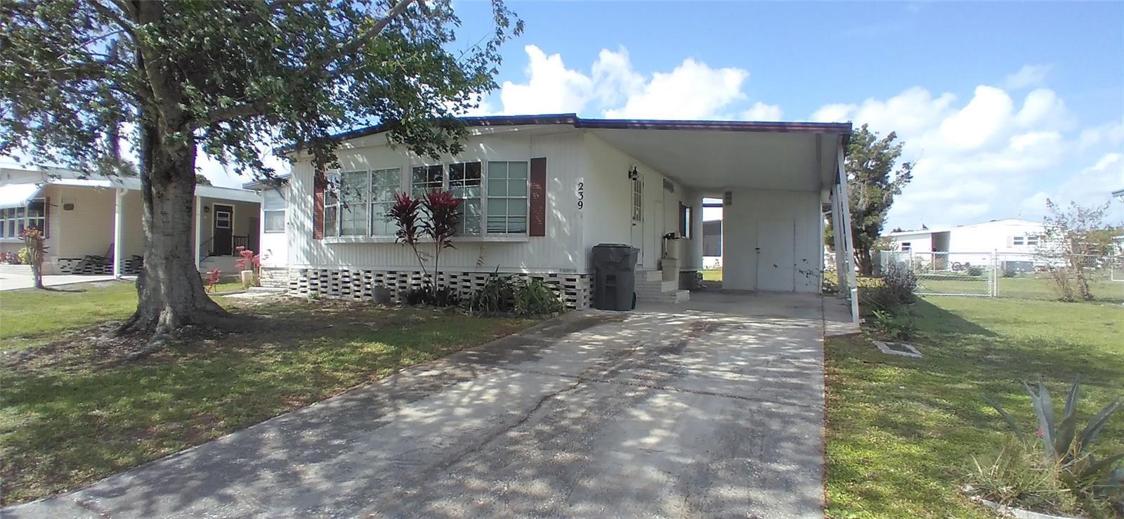 Photo one of 1610 Reynolds Rd # 239 Lakeland FL 33801 | MLS L4951241