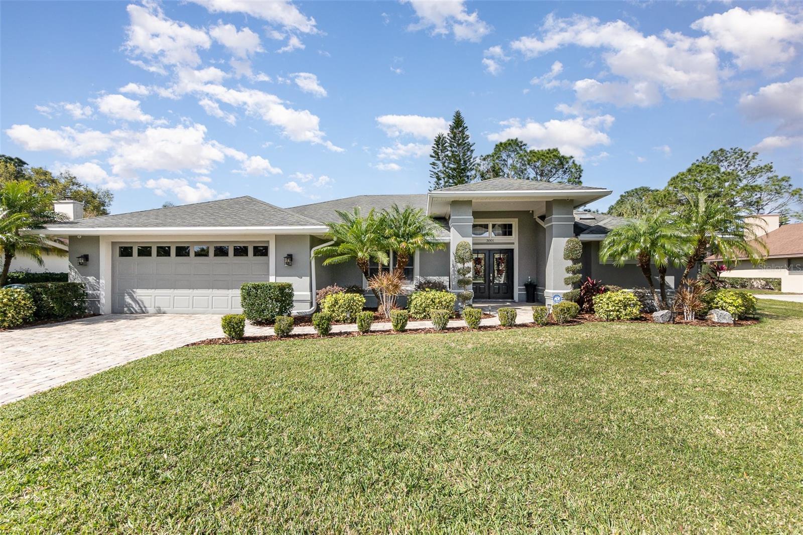 Photo one of 3001 Plantation Rd Winter Haven FL 33884 | MLS L4951227