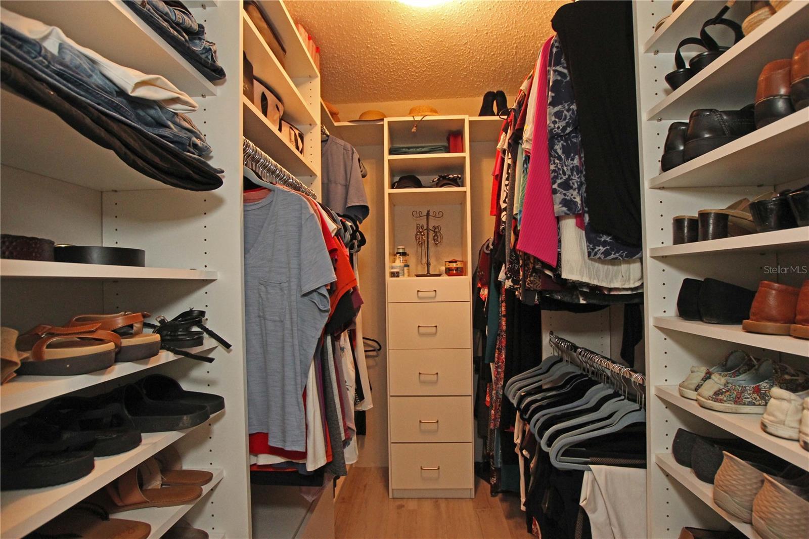 Photo #32