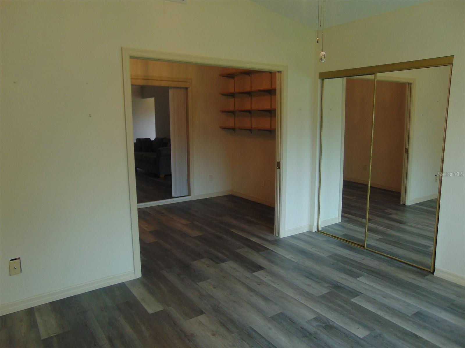 Photo #5