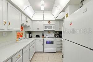 Photo #11