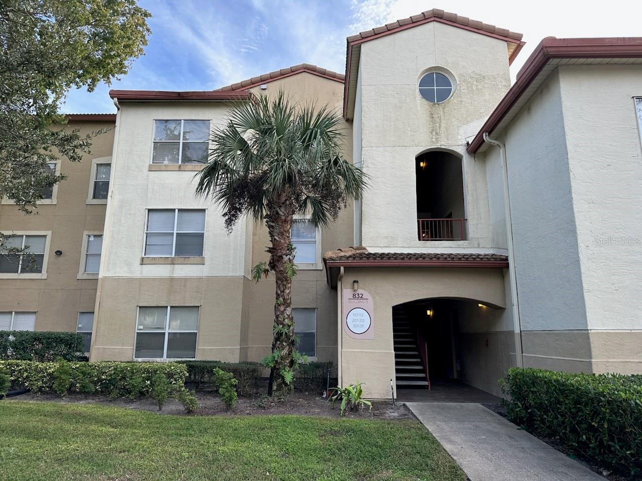 Photo one of 829 Camargo Way # 212 Altamonte Springs FL 32714 | MLS O6142037