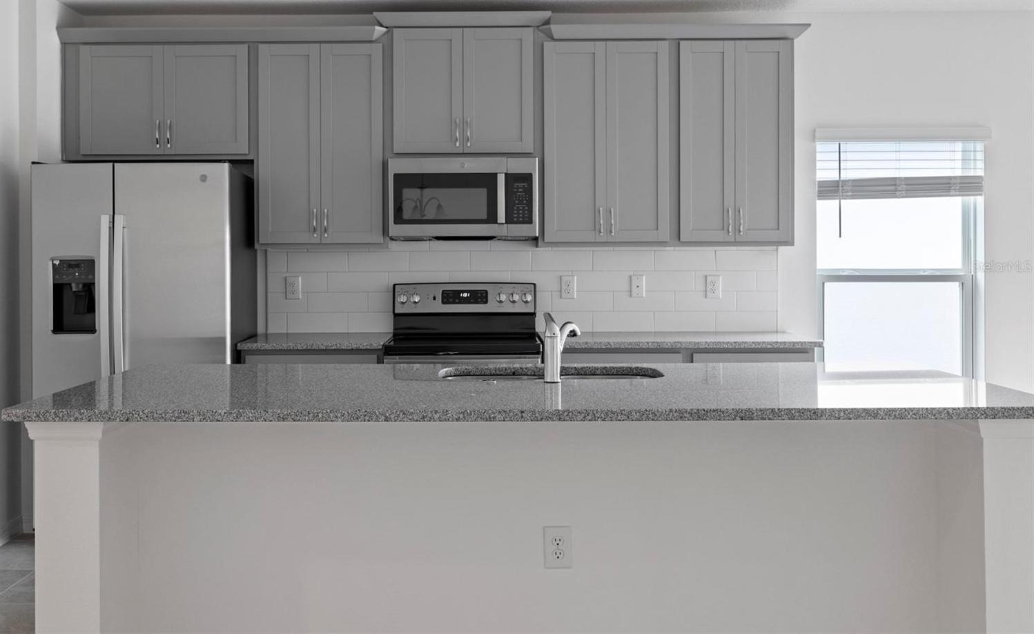 Photo #3