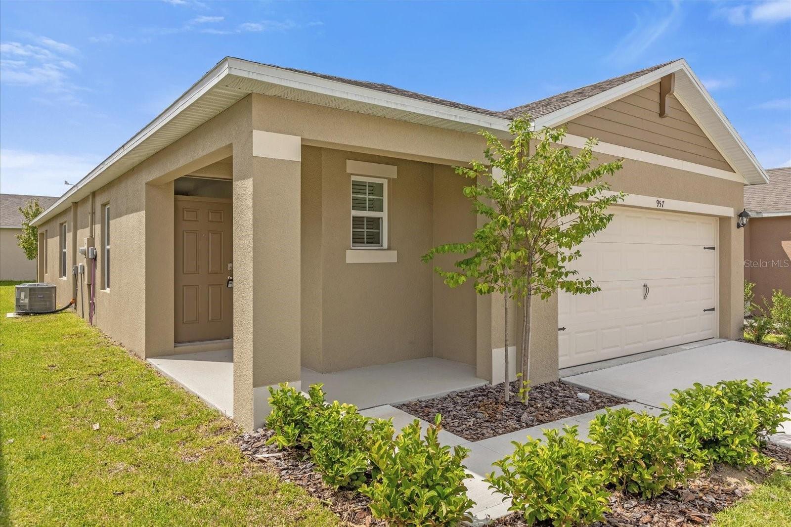 Photo one of 957 King Parc Rd Orange City FL 32763 | MLS O6232082