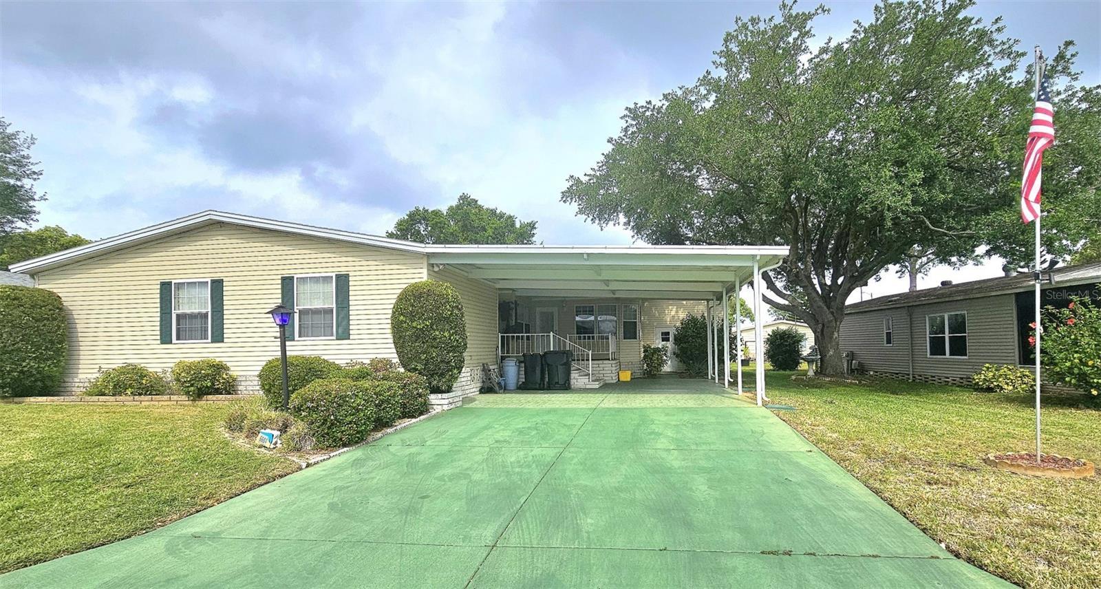 Photo one of 6604 Scenic Point Se Dr Winter Haven FL 33884 | MLS O6255532