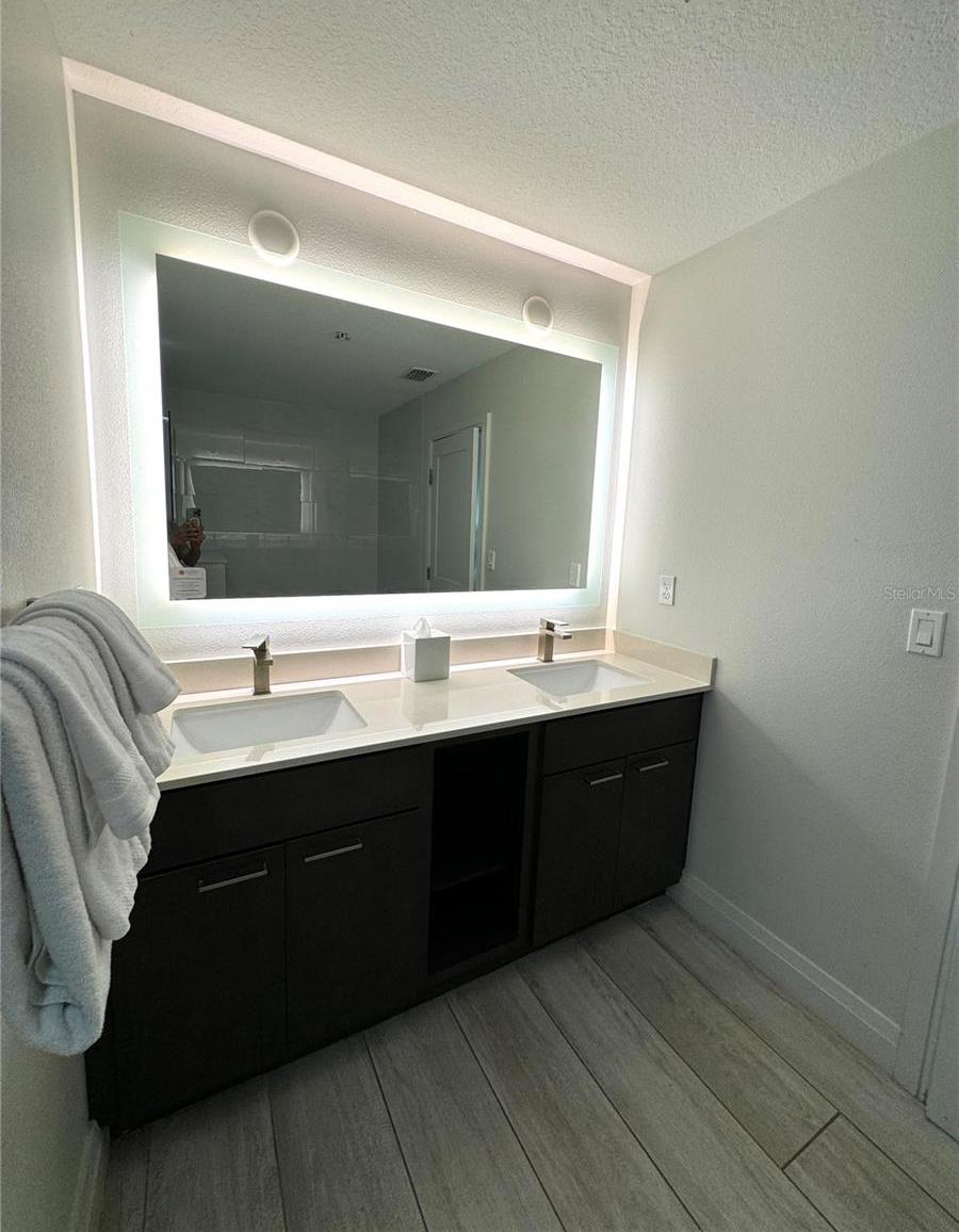 Photo #15
