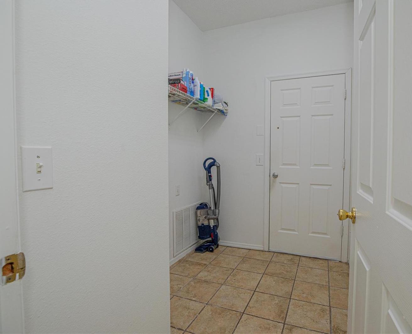 Photo #42