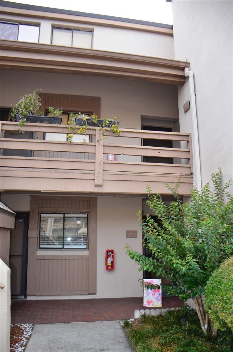 Photo one of 242 Orienta Point St # 242 Altamonte Springs FL 32701 | MLS O6269311