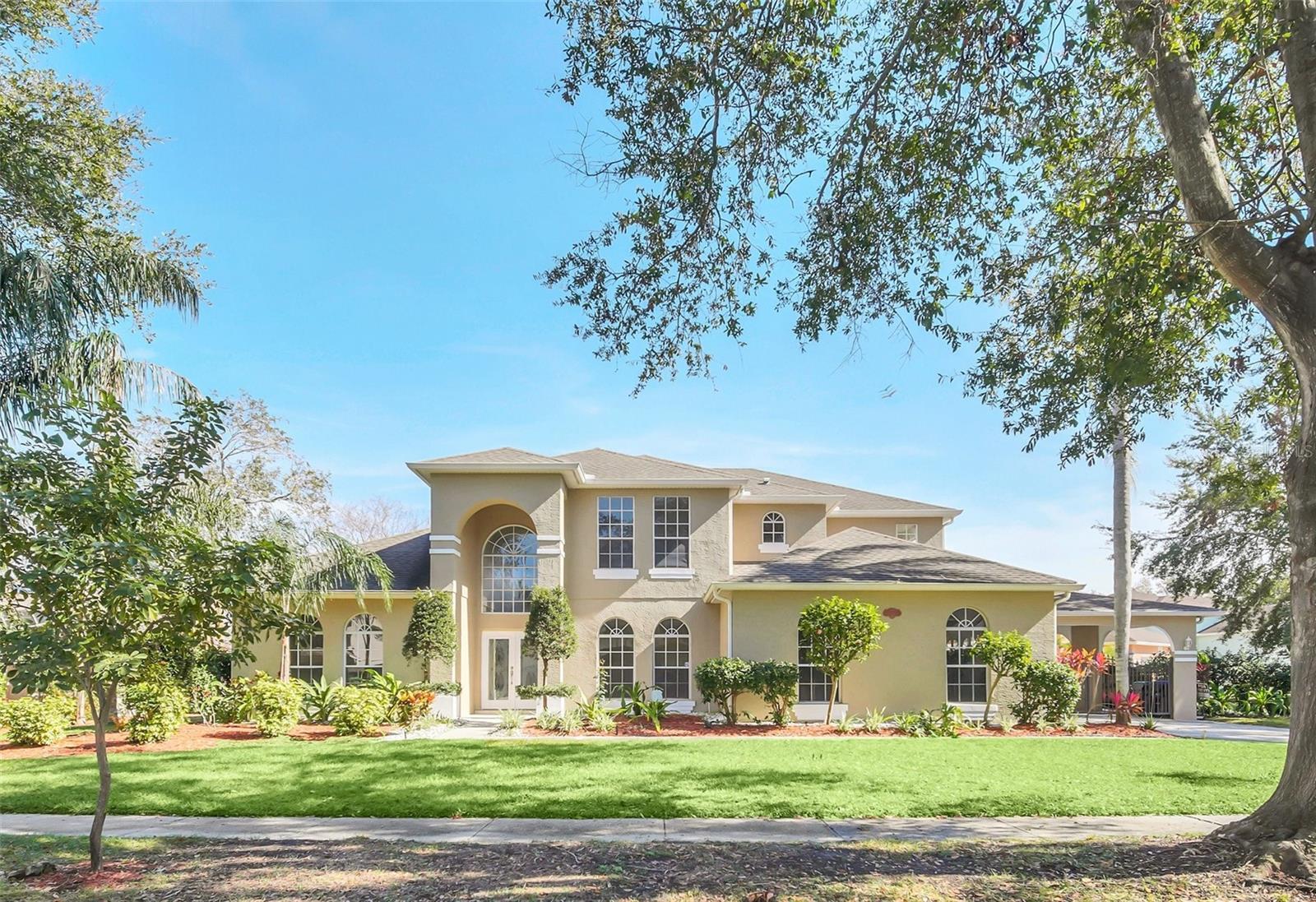 Photo one of 10125 Foxhurst Ct Orlando FL 32836 | MLS O6273706