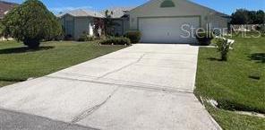 Photo one of 517 Cardinal Dr Kissimmee FL 34759 | MLS O6273772