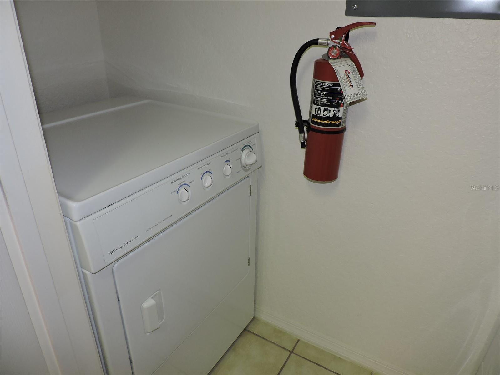 Photo #10