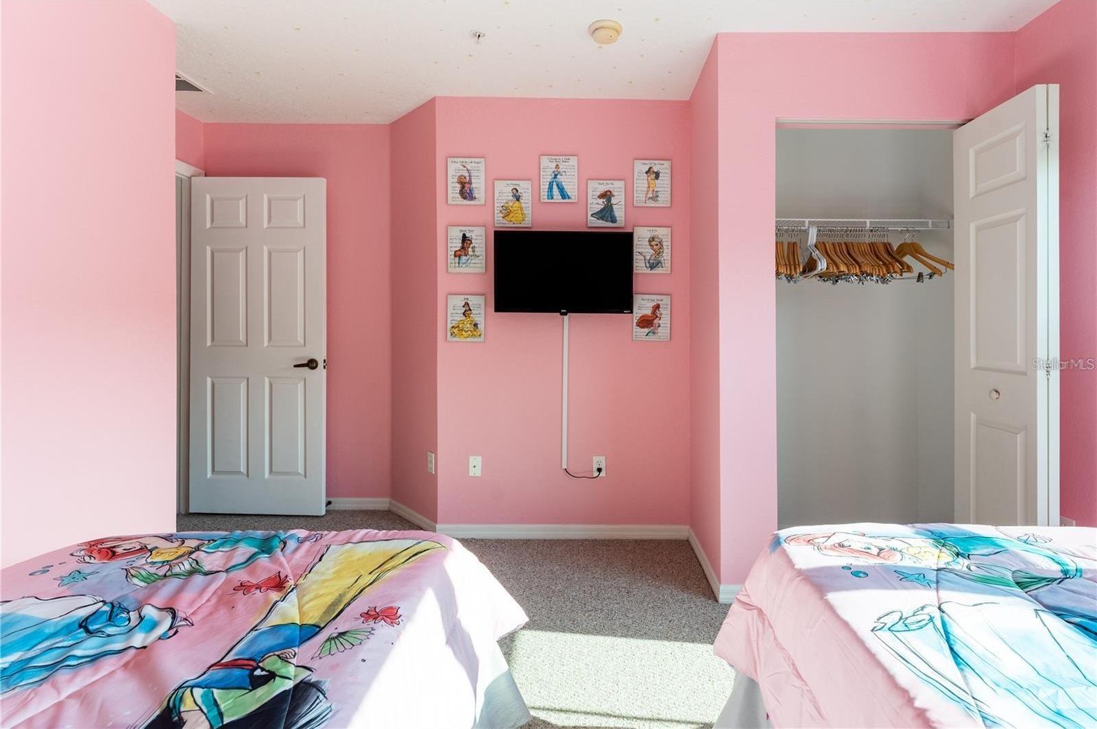 Photo #16