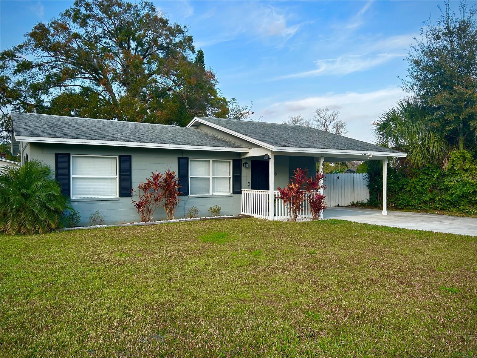 Photo one of 4803 Roush Ave Orlando FL 32803 | MLS O6276574