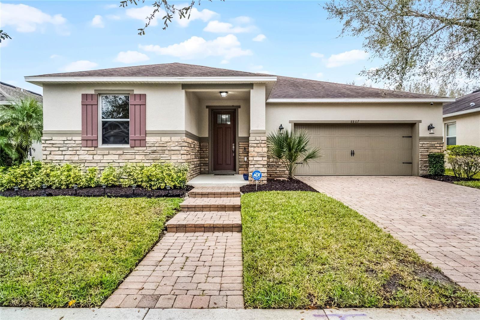 Photo one of 8807 Tatara St Orlando FL 32836 | MLS O6281608