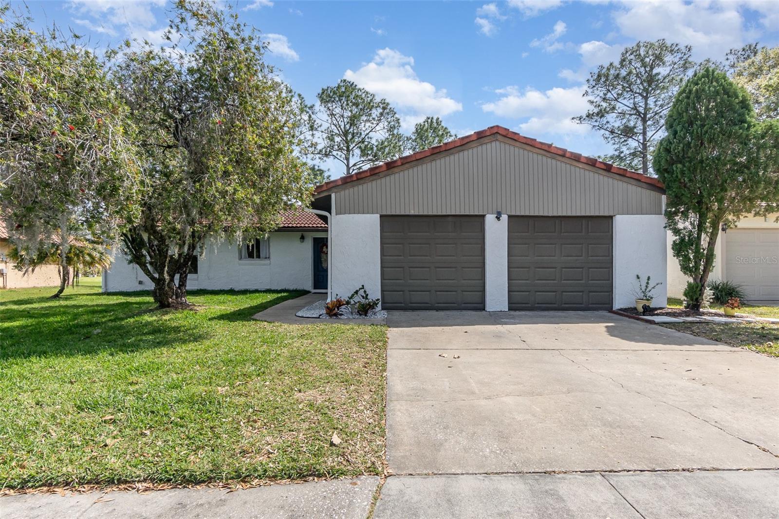 Photo one of 10339 Manila Bay Dr Orlando FL 32821 | MLS O6282066