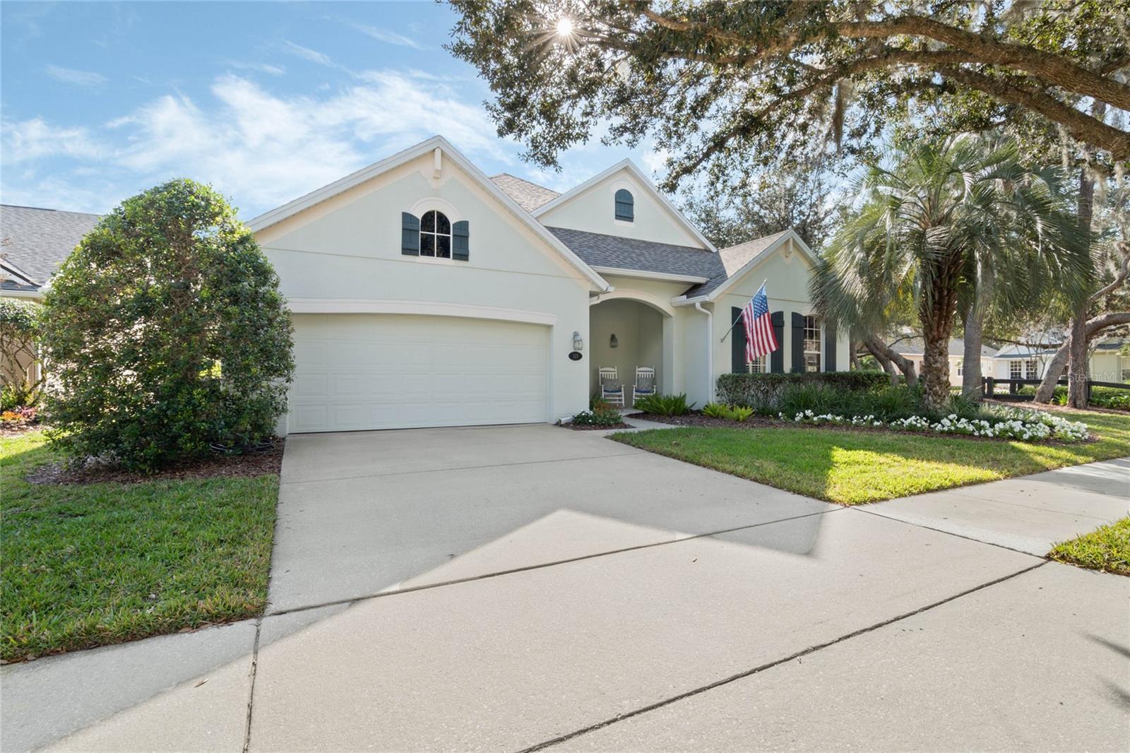 Photo one of 325 Bellingrath Terrace Deland FL 32724 | MLS O6282214