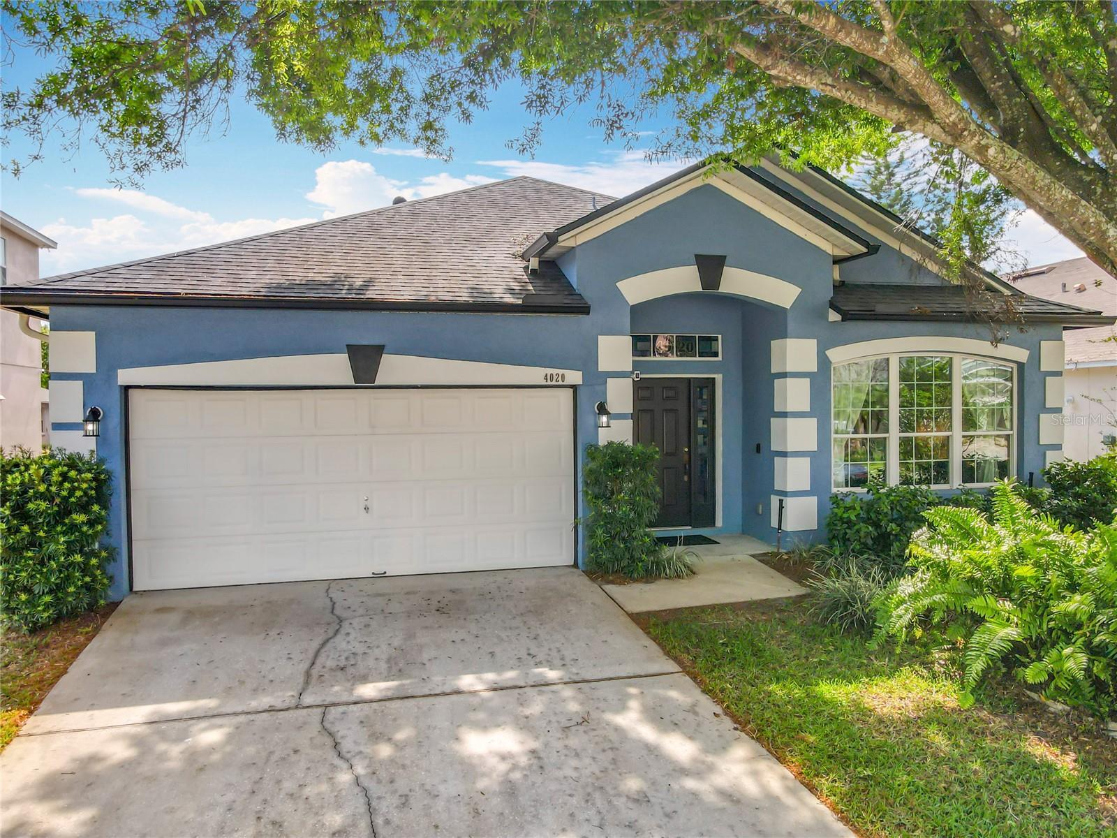 Photo one of 4020 Shawn Cir Orlando FL 32826 | MLS O6283123