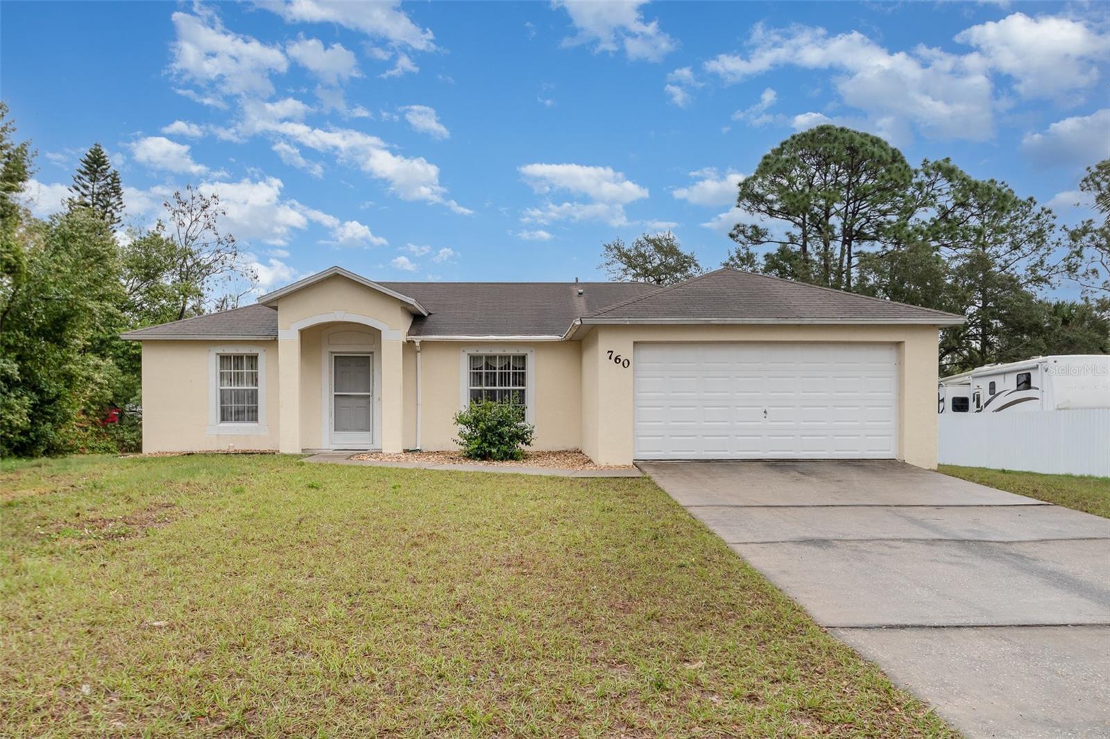 Photo one of 760 Mentmore Cir Deltona FL 32738 | MLS O6283469