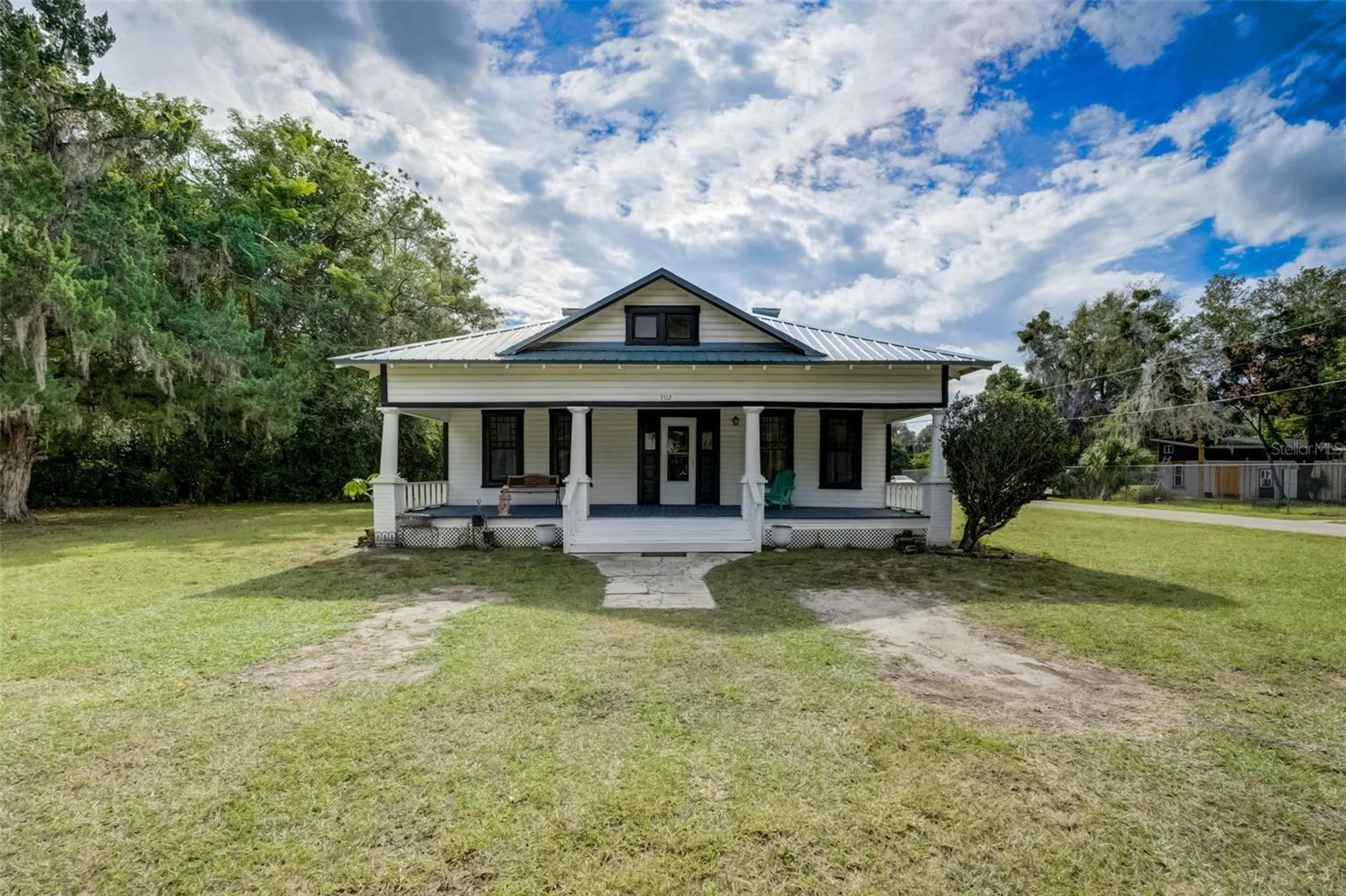 Photo one of 3512 Central Ave Coleman FL 33521 | MLS O6284848