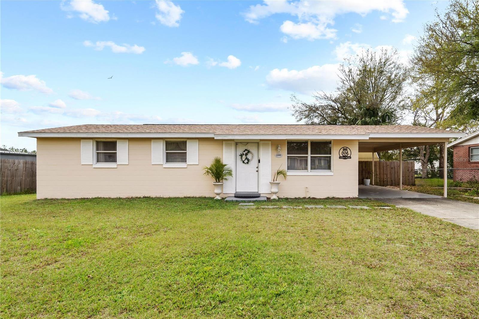 Photo one of 2260 Danforth Ave Deltona FL 32738 | MLS O6285764