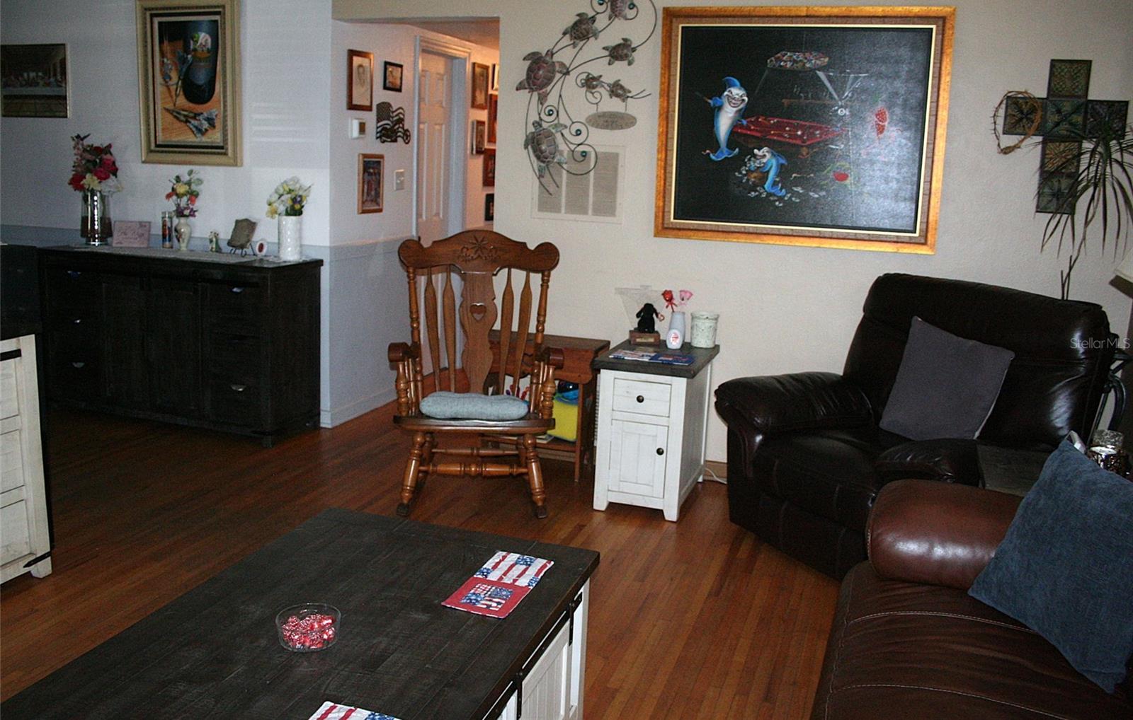 Photo #12
