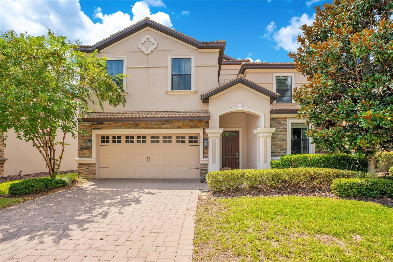 Photo one of 1445 Rolling Fairway Dr Davenport FL 33896 | MLS O6286330