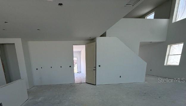 Photo #10