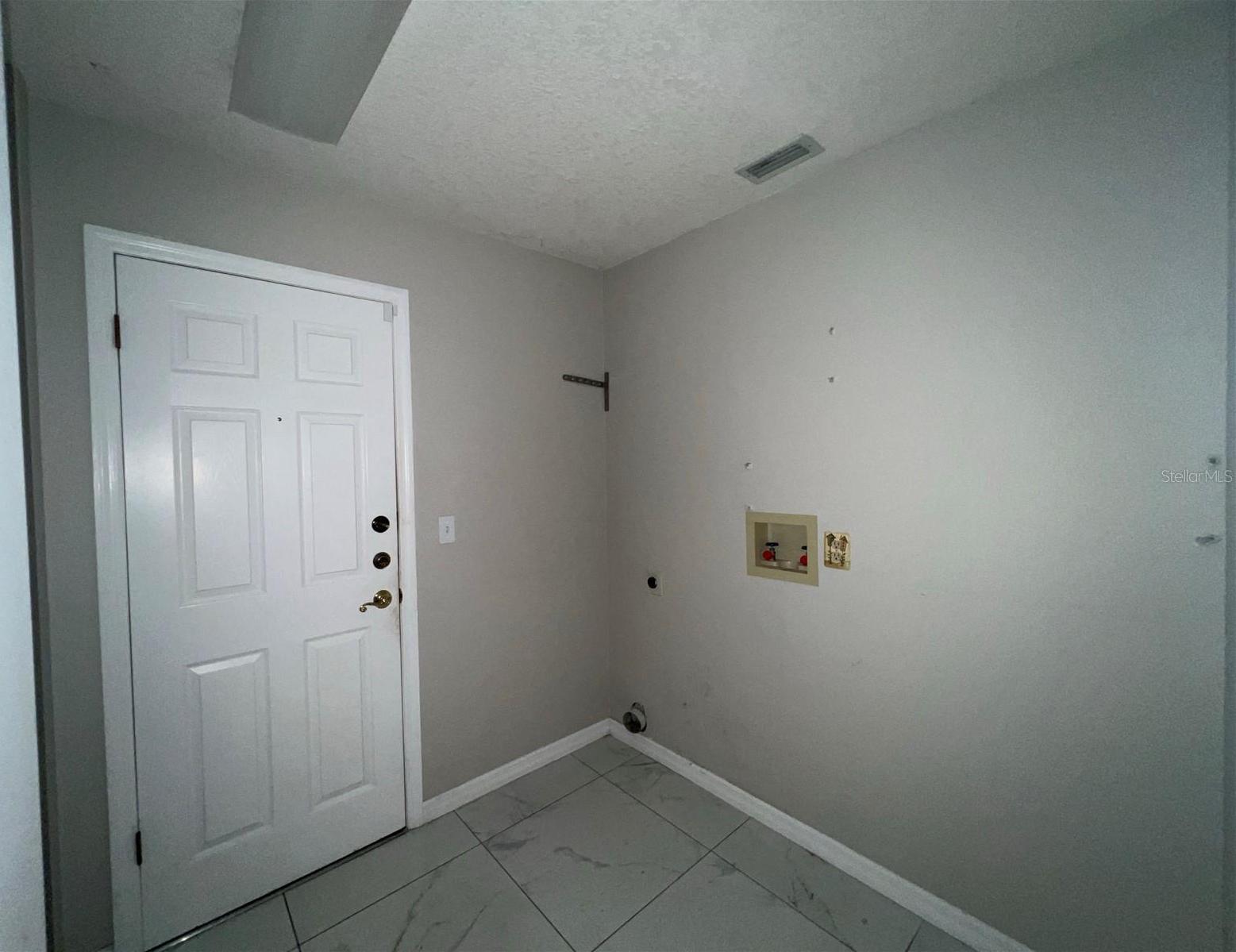Photo #14