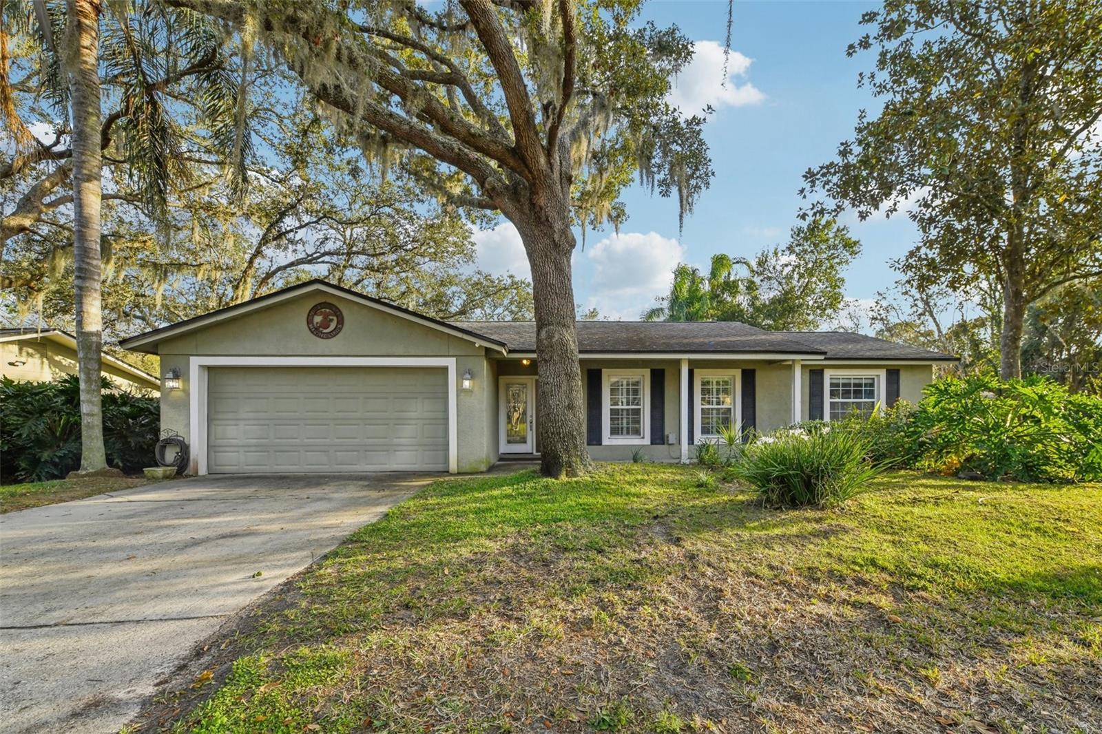 Photo one of 101 Ludlow Dr Longwood FL 32779 | MLS O6287595