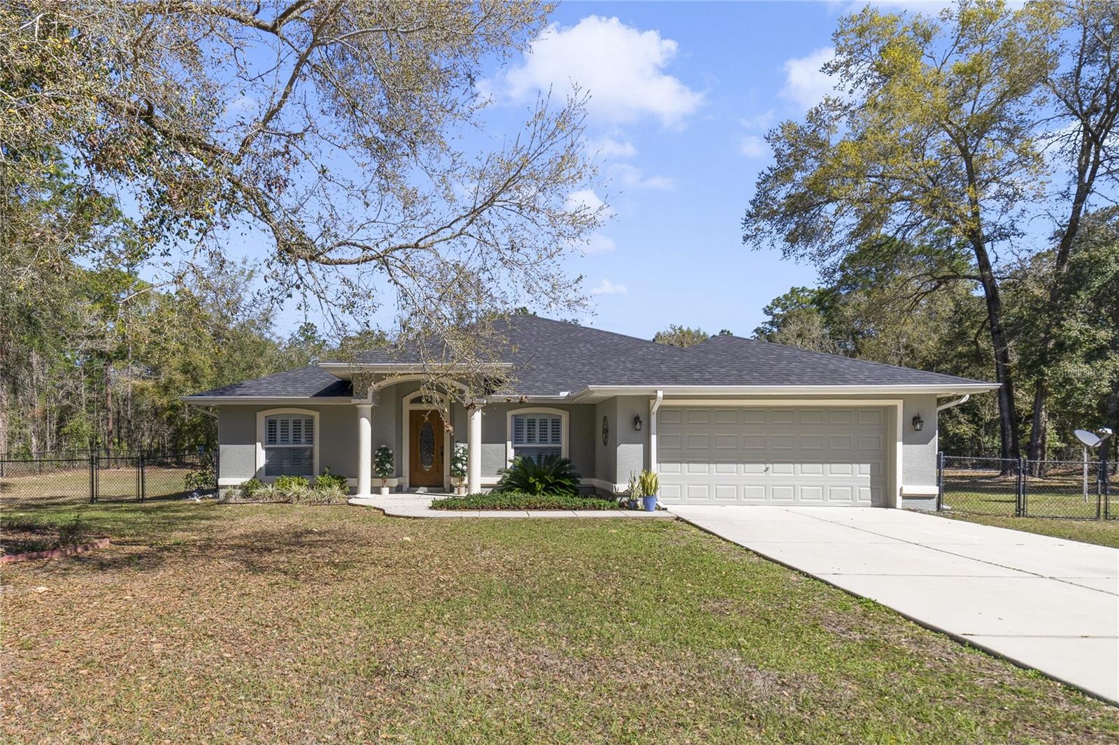 Photo one of 13245 Sw 85Th Pl Dunnellon FL 34432 | MLS O6287513