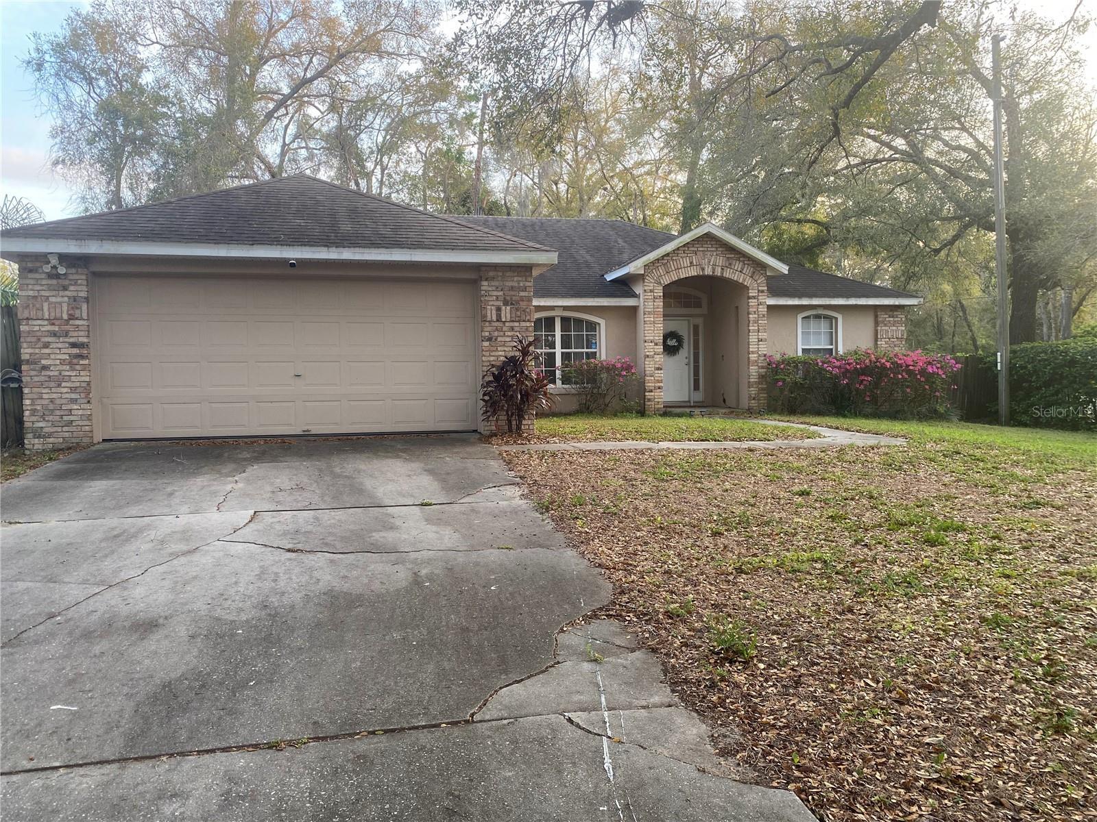 Photo one of 1200 Pat Patterson Ct Apopka FL 32712 | MLS O6287948