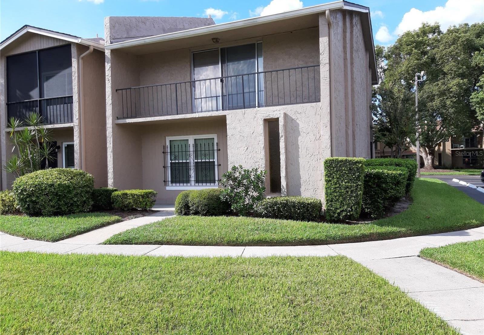 Photo one of 824 Town Cir # 101 Maitland FL 32751 | MLS O6287910