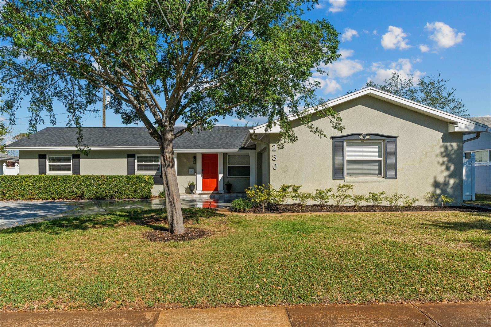 Photo one of 230 S Ranger Blvd Winter Park FL 32792 | MLS O6289193