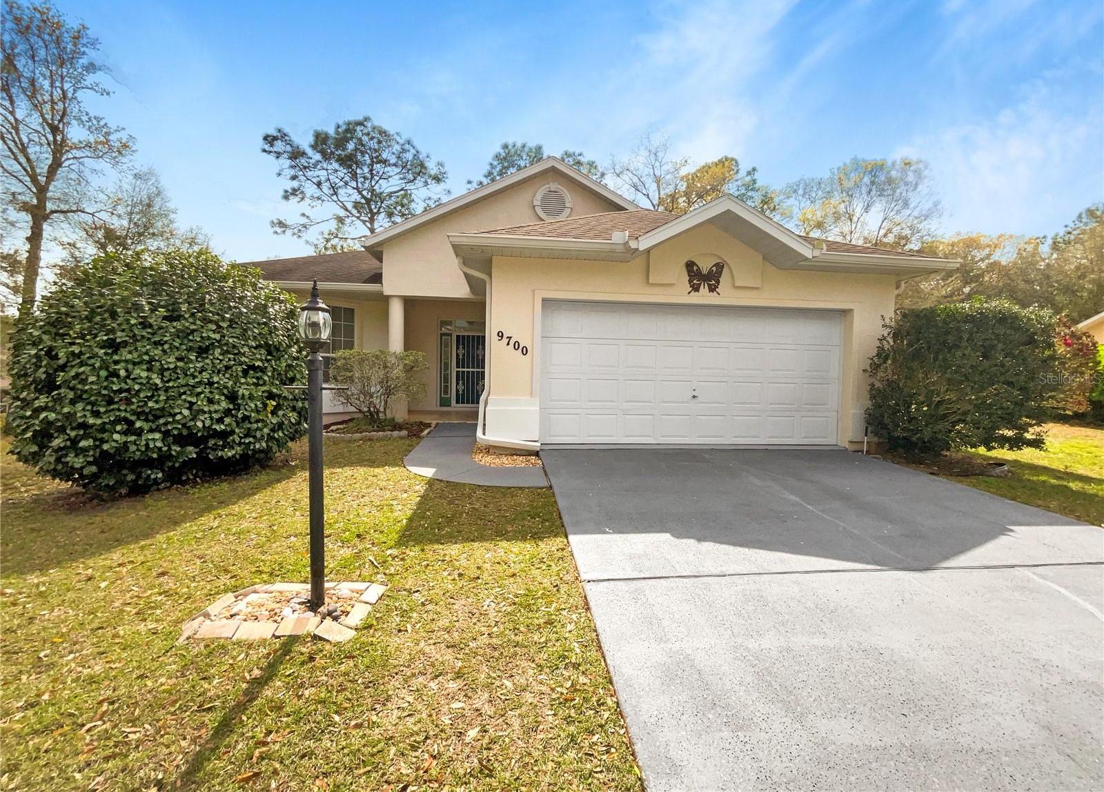 Photo one of 9700 Sw 194Th Cir Dunnellon FL 34432 | MLS O6289152