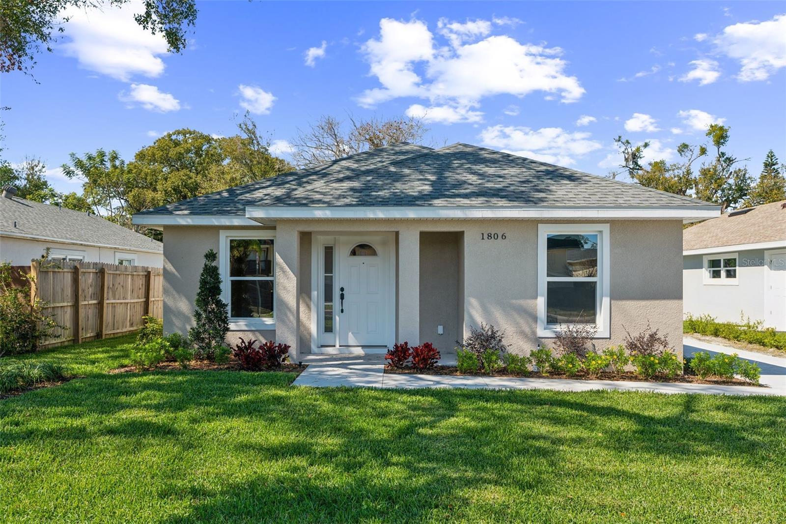 Photo one of 1806 Dixie Belle Dr Orlando FL 32812 | MLS O6289365