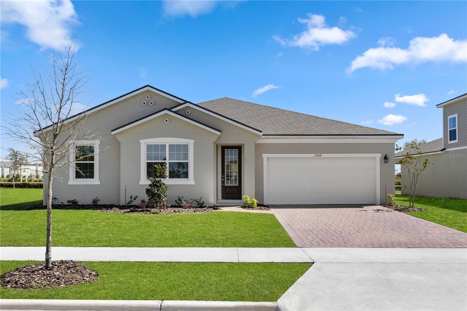 Photo one of 3526 Douglas Fir Dr Apopka FL 32703 | MLS O6289358