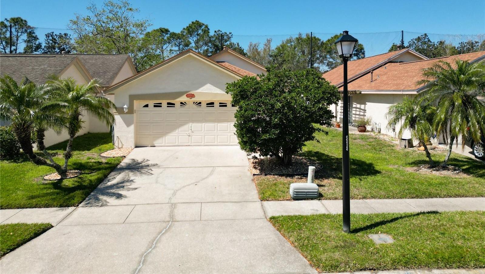 Photo one of 11624 Peach Grove Ln Orlando FL 32821 | MLS O6289455