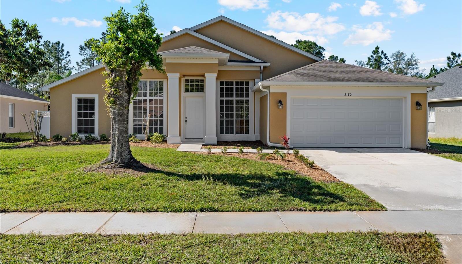 Photo one of 3180 Town And Country Rd Oviedo FL 32766 | MLS O6289508