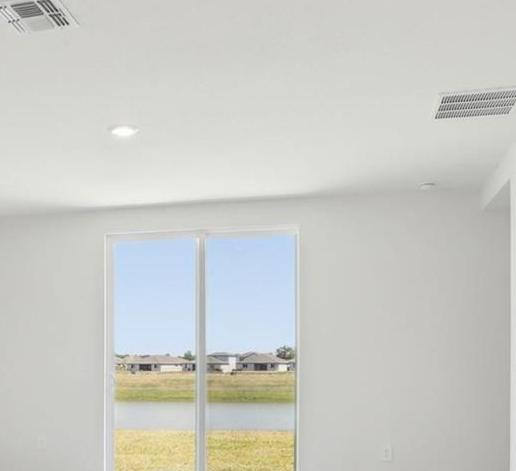 Photo #5
