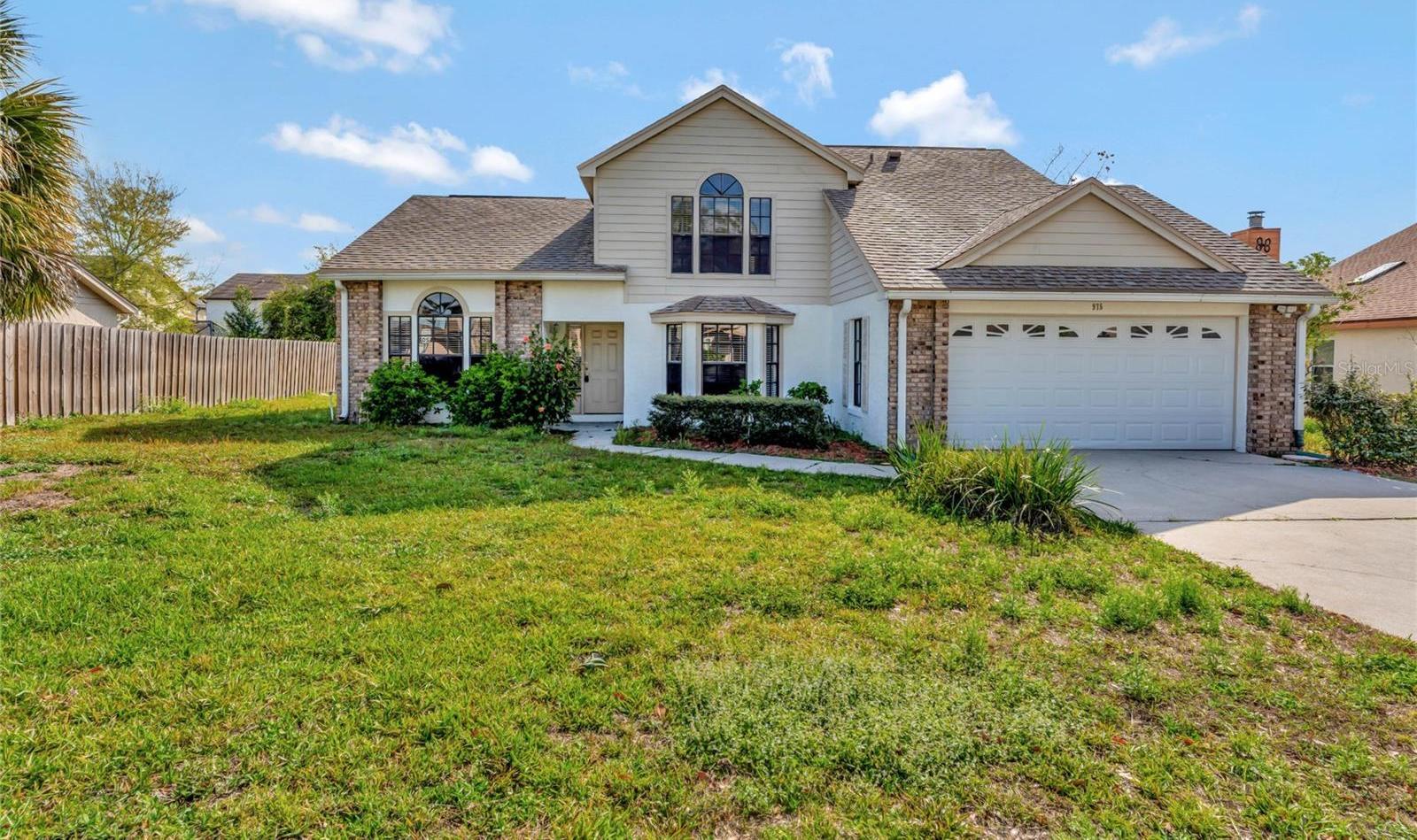 Photo one of 975 Cross Cut Way Longwood FL 32750 | MLS O6290517