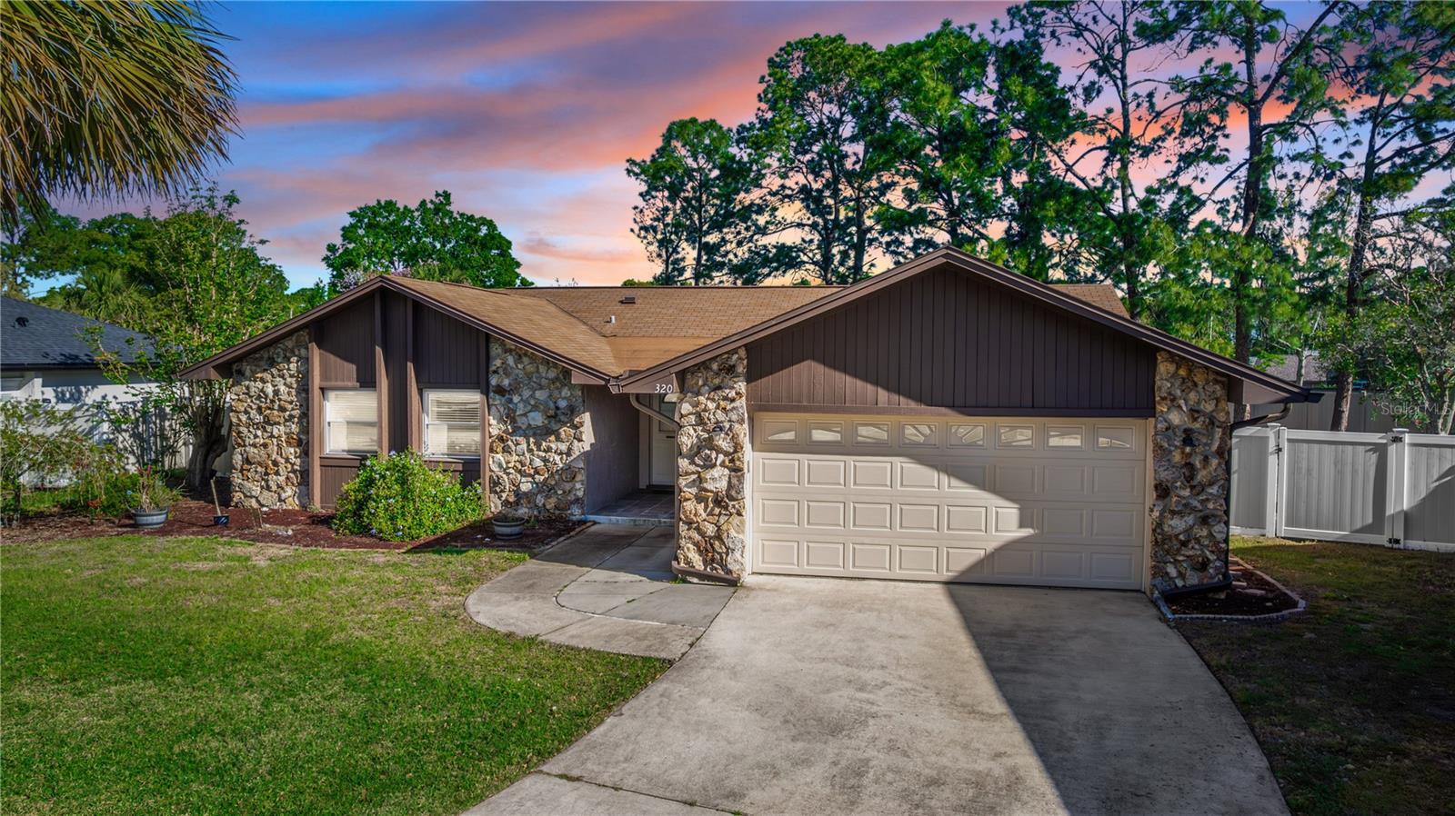 Photo one of 320 Dublin Dr Lake Mary FL 32746 | MLS O6291529