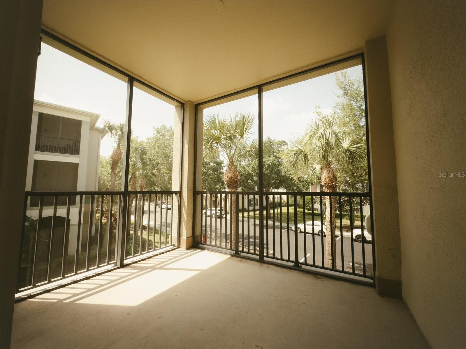 Photo #6